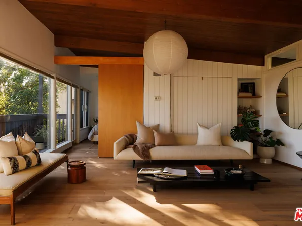 2513 Verbena Dr, Los Angeles, CA 90068