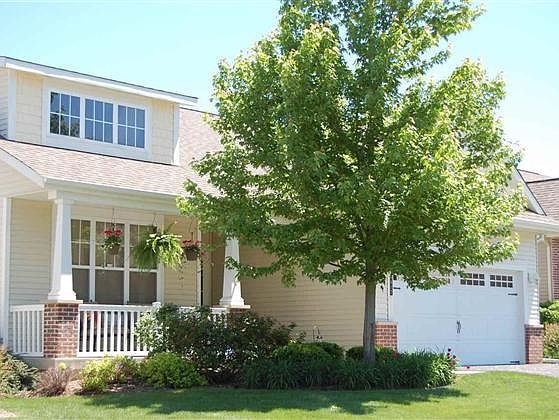 1st image of 1612 Meadowlark Ln