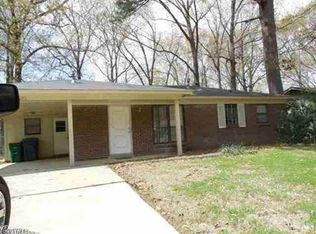 9620 Comstock Rd, Little Rock, AR 72209