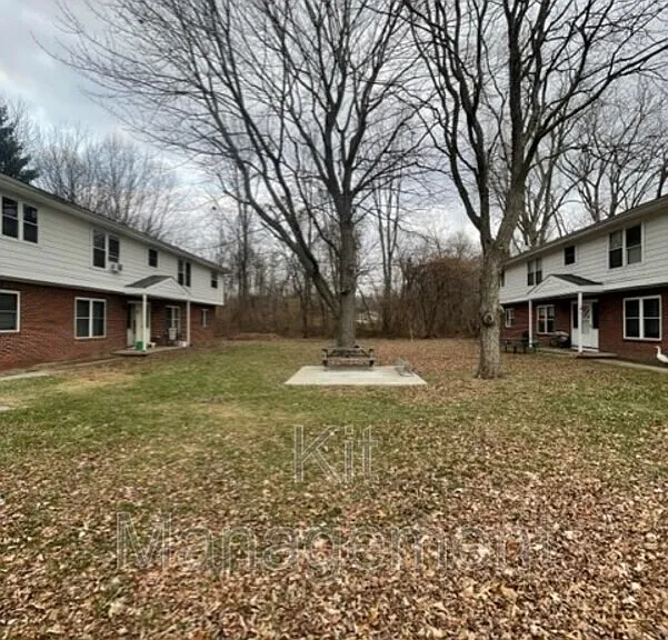 2900 W Dean Rd — Photo 1