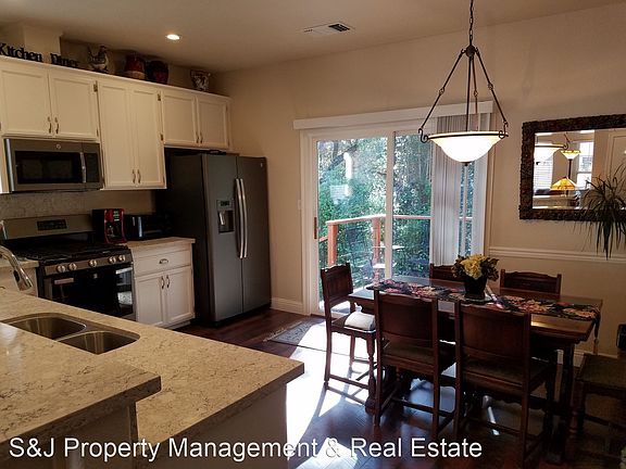 2nd image of 162 Hidden Glen Dr