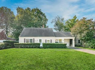 688 Whittier St, Westbury, NY 11590