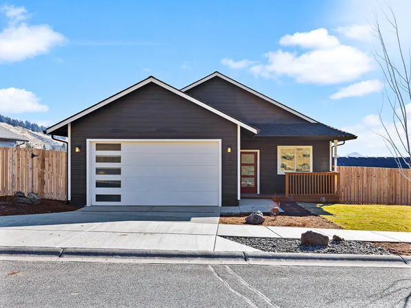 1168 W Ridge Dr, Klamath Falls, OR 97601