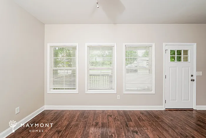 3 bed, 2.0 bath, 1180 sqft, $1,395 — Photo 3