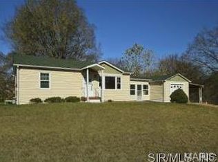 3 Magnolia Dr, Caseyville, IL