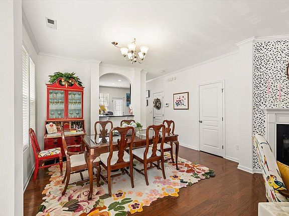 2nd image of 751 Cupola Dr