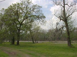 266 Bells Camp Rd, Trinity, TX 75862