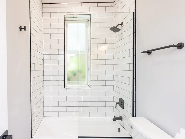 2658 W Cortez St #3 — Photo 12
