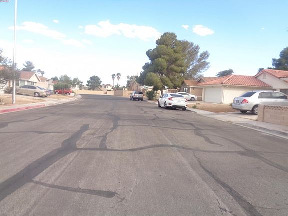 5th image of 4668 Winfield Dr