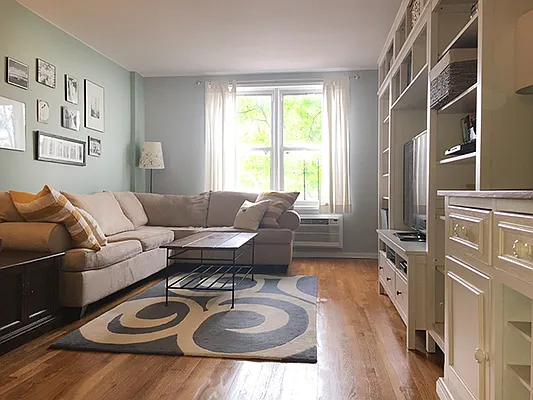 Sold by Owner | media 6