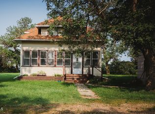 6334 36th St SE, Cleveland, ND 58424