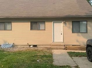 2136 E Caulder Ave, Des Moines, IA 50320