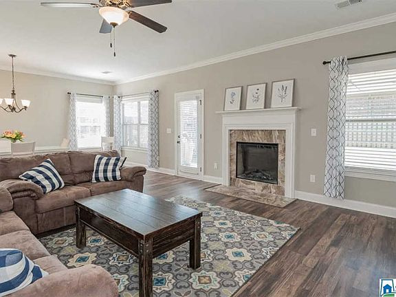 4th image of 346 Rock Dr