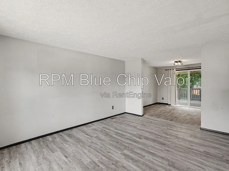 11674 Greenhaven Ct — Photo 13
