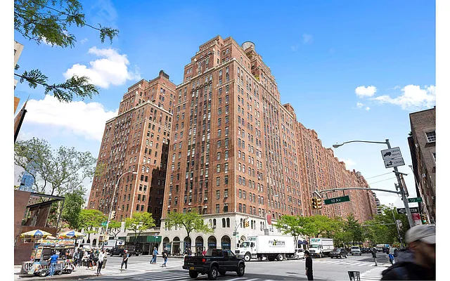 Rented by Douglas Elliman | media 67