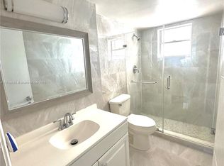 2810 NE 201st Ter APT G329, Aventura, FL 33180