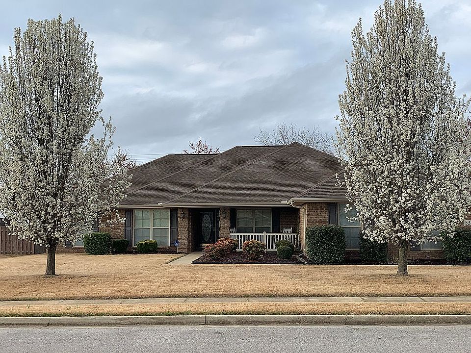 1st image of 534 Summer Cove Cir NW