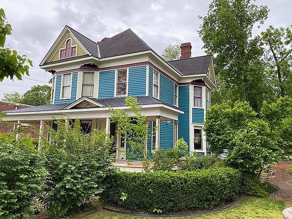 5th image of 606 Summit Ave #A