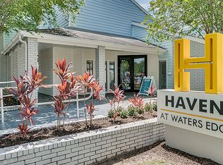 Haven at Waters Edge, Tampa, FL 33604