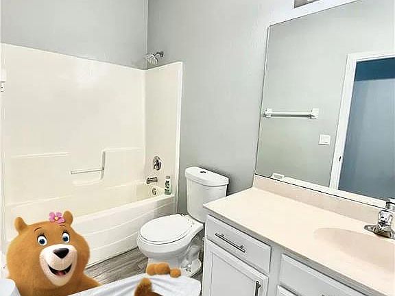 5th image of 414 McClure St