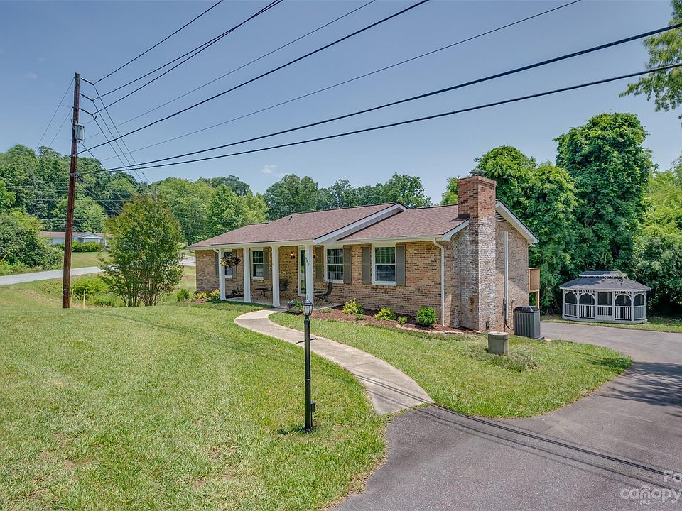 980 Brookside Camp Rd, Hendersonville, NC 28792 Zillow