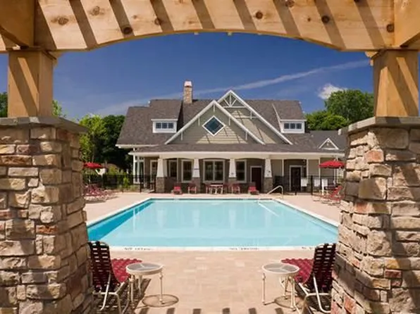 8 Tucker St #8, Danbury, CT 06810