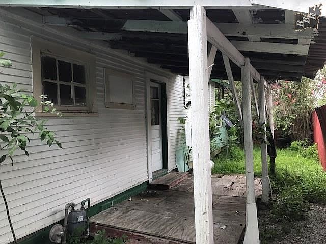 1st image of 138 W 185th St