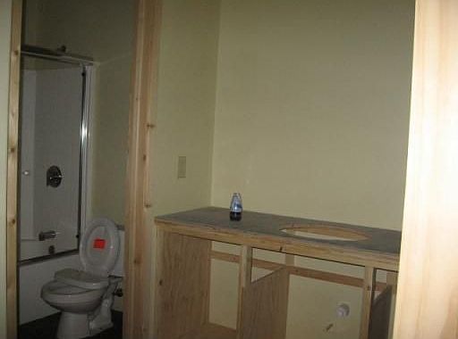 5th image of 416 W Country Club Blvd