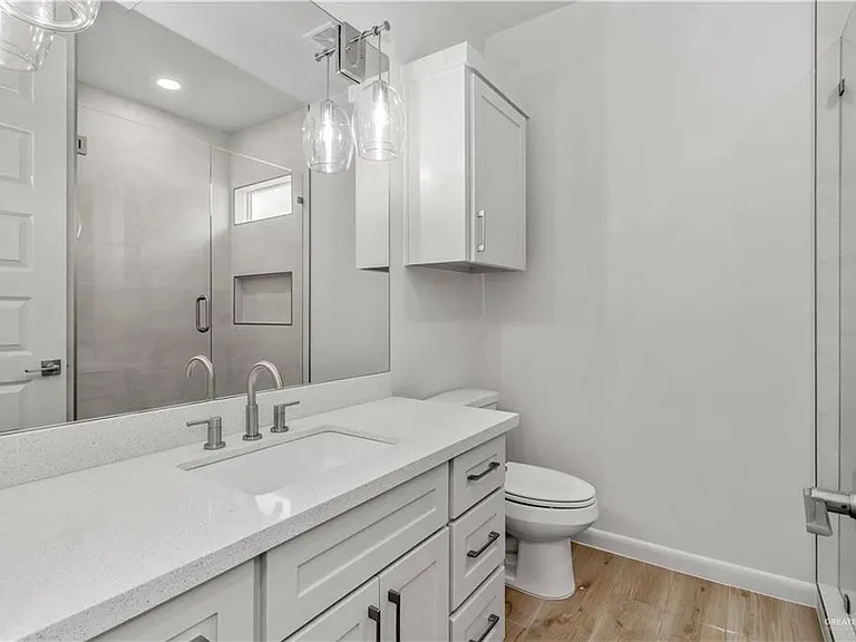1915 Sunrise Ln — Photo 14