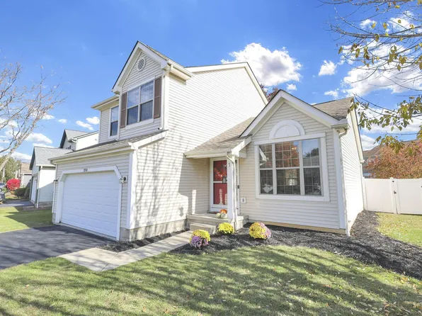 2210 Dunkeld Dr, Grove City, OH 43123
