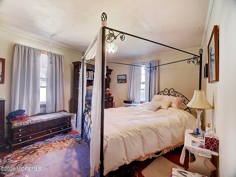 224 Chatham Ave — Photo 11