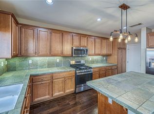 27230 Sterling Grove Ln, Canyon Country, CA 91387