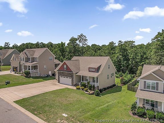 4th image of 3729 Glencourse Way