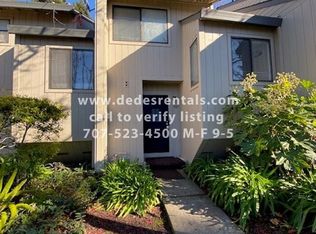 1987 Windmill Cir, Santa Rosa, CA 95403