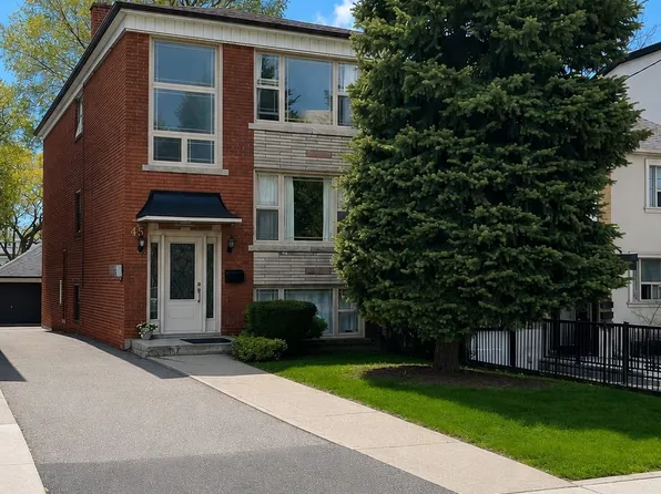 45 Clovelly Ave #2, Toronto, ON M6C 1Y2
