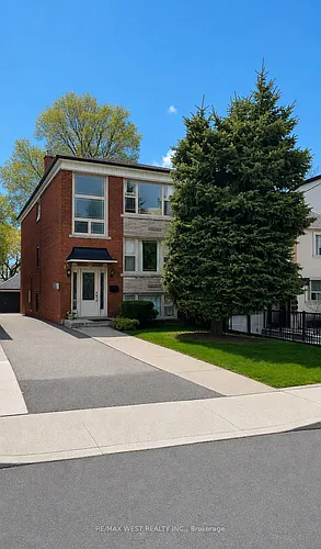 45 Clovelly Ave #2 Photo 1