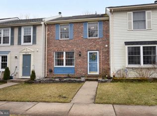3612 Woodhaven Ct, Woodbridge, VA 22192