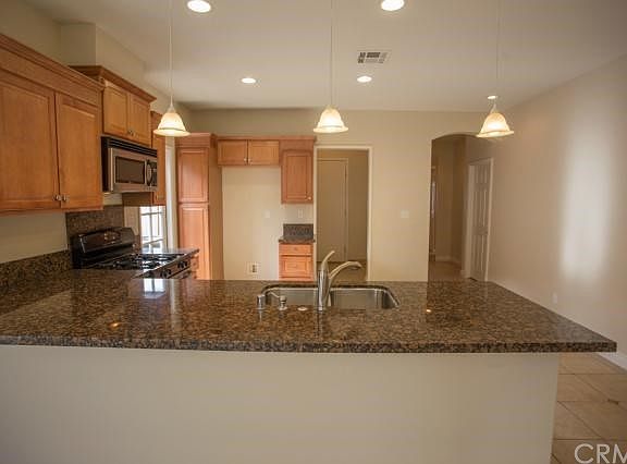 4th image of 33186 Pederson St