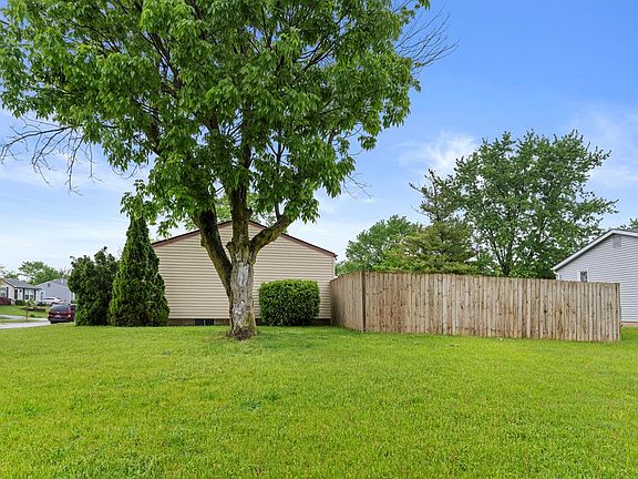 4th image of 5200 Golden Fern Ln