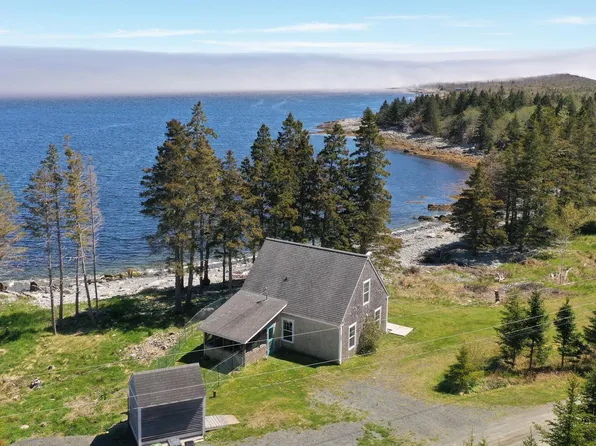 569 Long Cove Rd, Queens, NS B0J 2T0