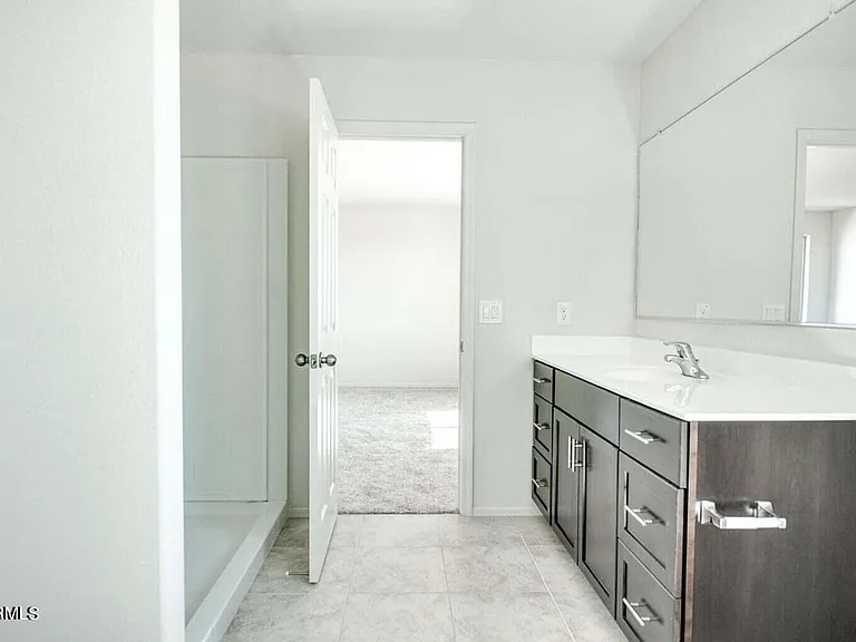 18283 N Presley Ln — Photo 4