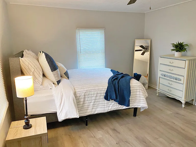 855 C St #2 — Photo 9