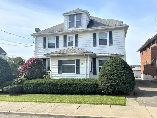 19-23 25 Albany Ave, Johnson City, NY 13790