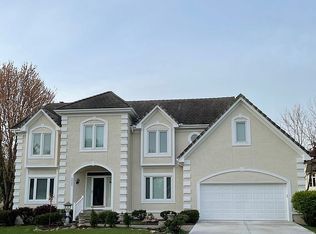 5005 W 128th St, Leawood, KS 66209