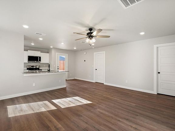 4th image of 2306 Fairhope Ave