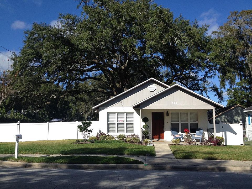 Front of house