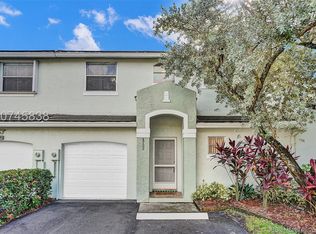 4732 Grapevine Way, Davie, FL 33331