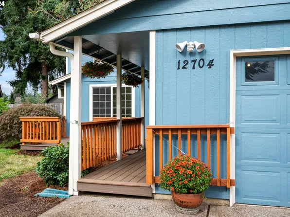 12704 NE 38th Cir, Vancouver, WA 98682