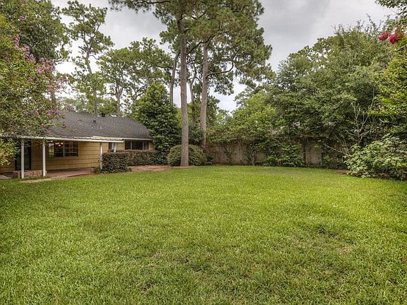 3rd image of 5331 Poinciana Dr