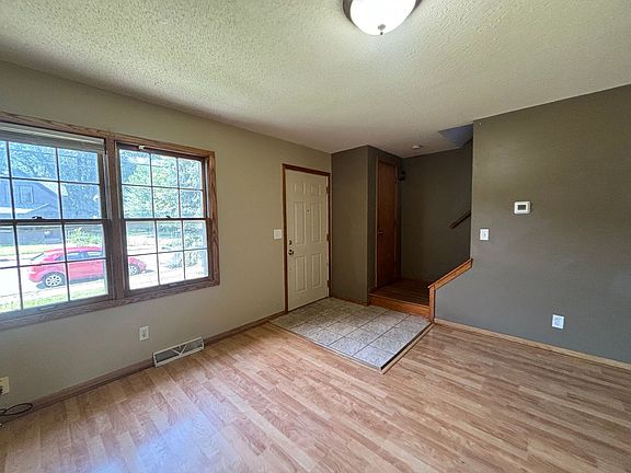 4th image of 1714 Glenwood Ave